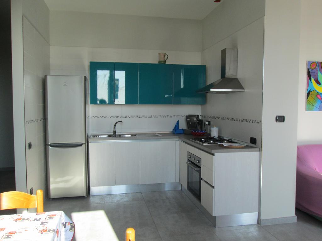 Blu Mare Apartment ซาแลร์โน ภายนอก รูปภาพ