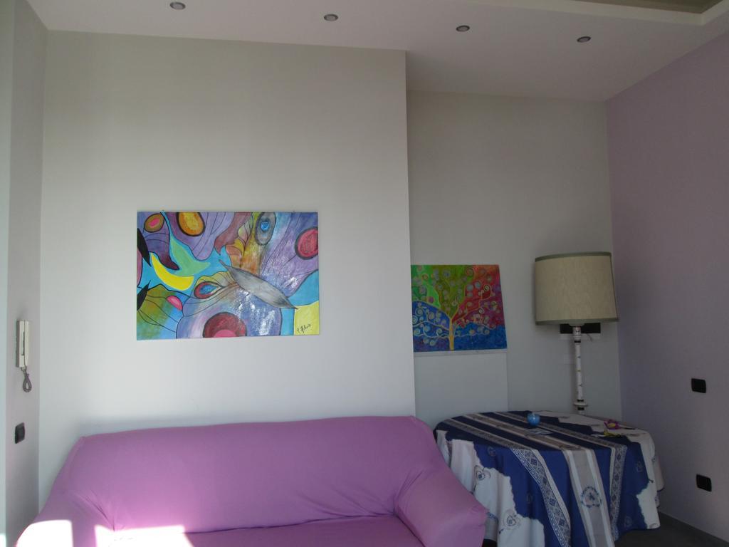 Blu Mare Apartment ซาแลร์โน ภายนอก รูปภาพ